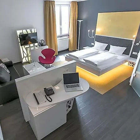 Hotel Sinsheim 4*