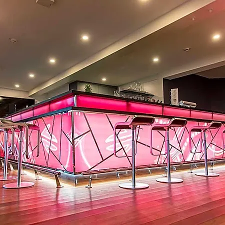 Hotel Sinsheim Otel