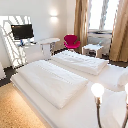 Hotel Sinsheim 4*